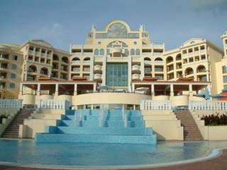 Marina Royal Palace